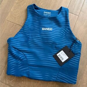 NWT Bandit Running Q1 26 Stamina Crop Size L